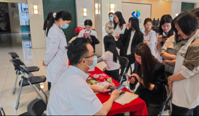 把脈問(wèn)診送健康，暖心服務(wù)進(jìn)企業(yè)——合肥高科攜手廣瑞醫(yī)療開(kāi)展“健康進(jìn)企業(yè)”義診活動(dòng)